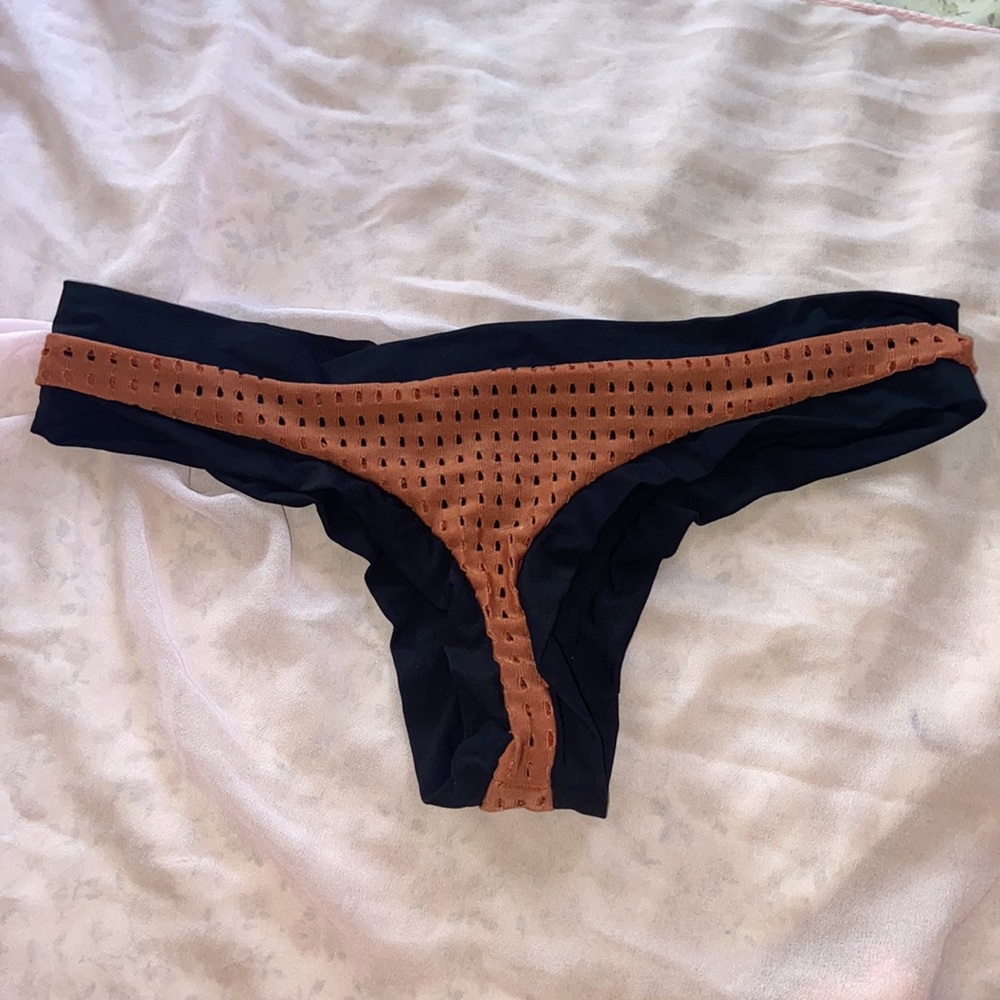 ACACIA SWIM BOTTOMS - Picture 2 of 3